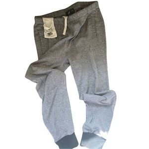 Salt and pepper women’s Roots joggers